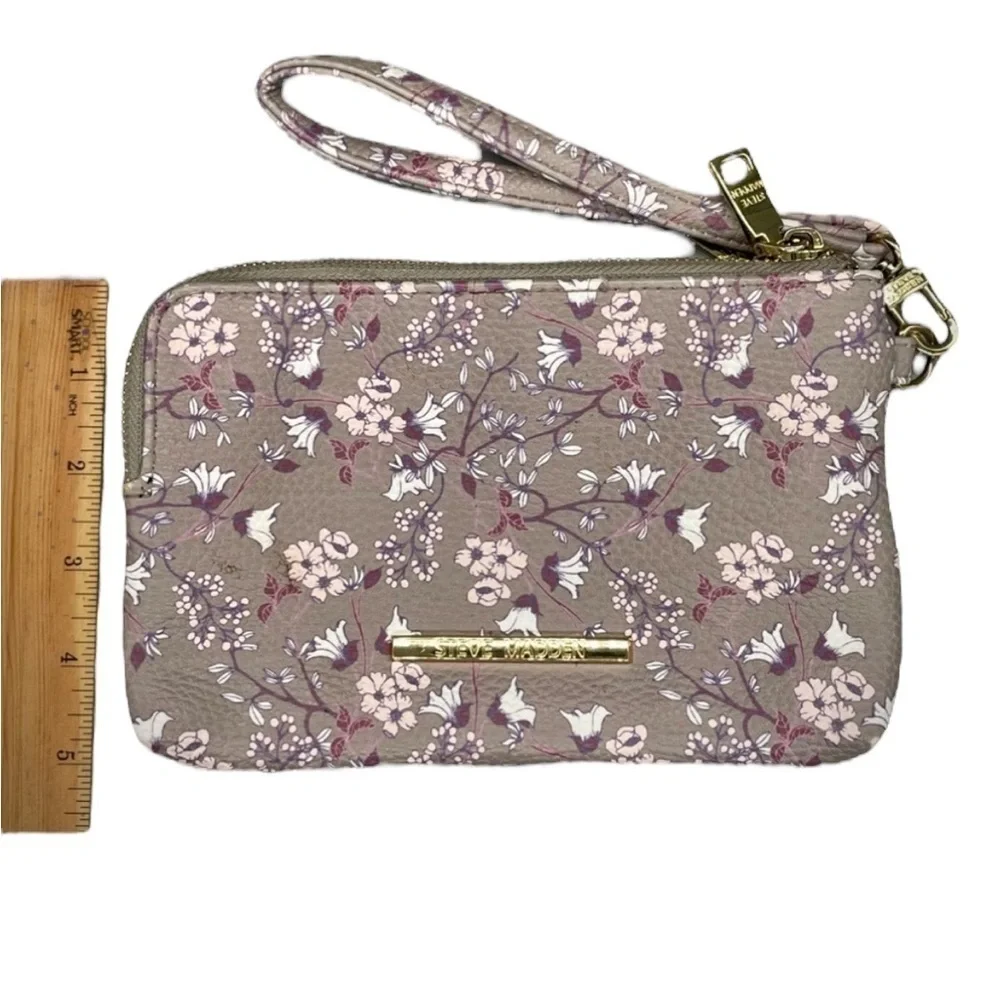 Steve Madden Wristlet floral gold zipper logo tan pink cottage garden cowgirl